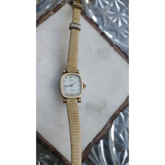 Pedre Wristwatch Leather Strap Gold-Tone Details Manual Wind Timepiece - Picture 2 of 11
